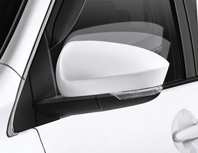 New Retractable Outer Mirror (from 1.3 R)  With LED Turn Lamp (