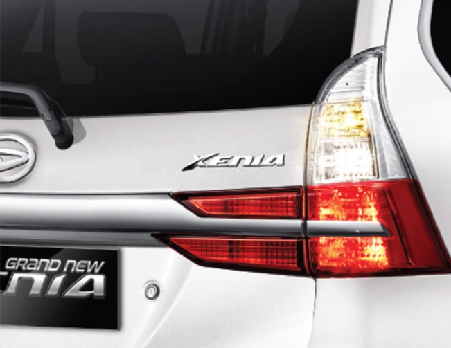 New Rear Combination Lamp